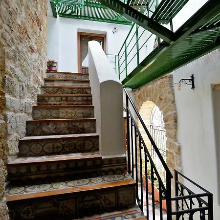Gasthuis Sette Fate E Solarium Palermo